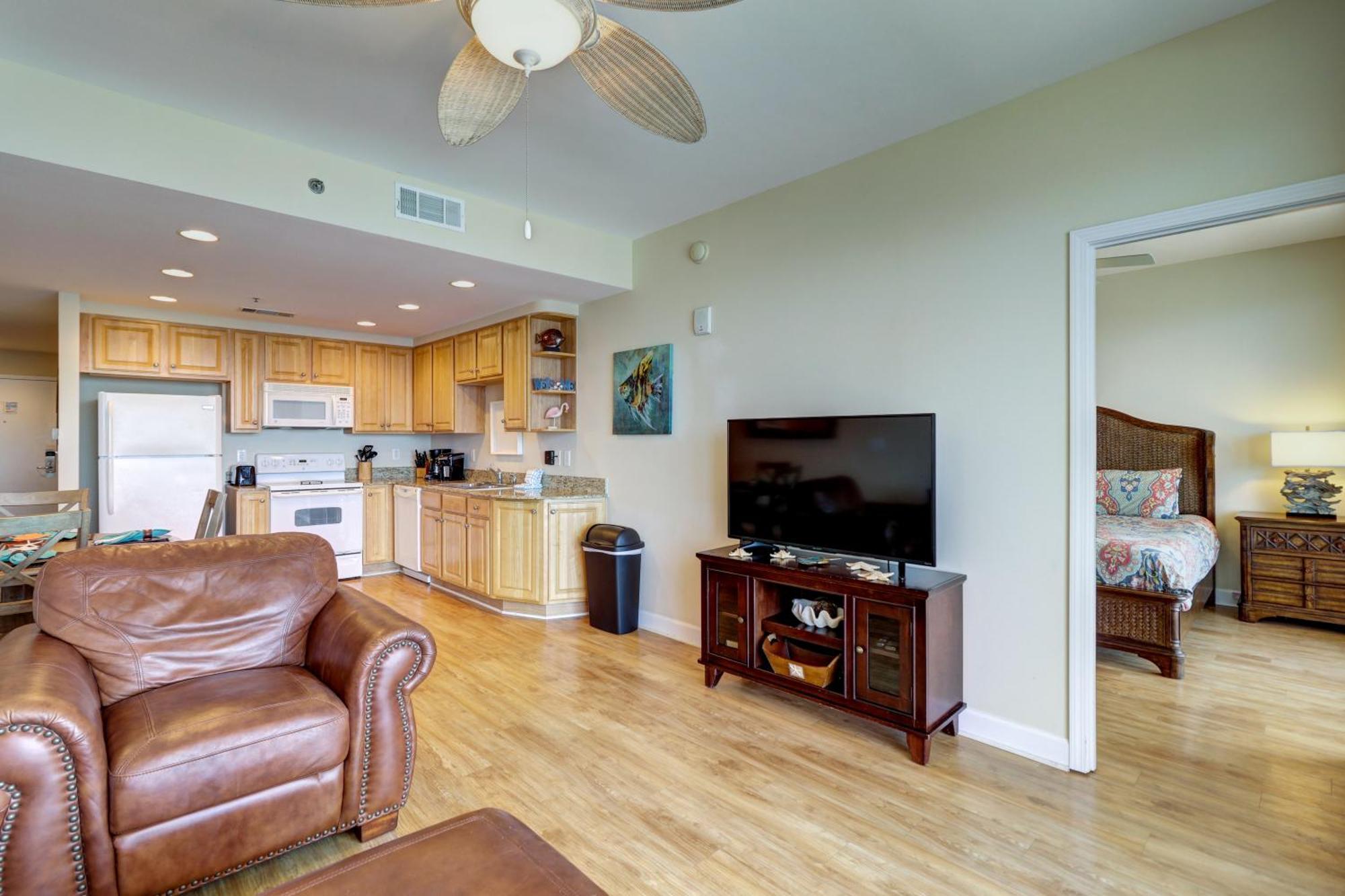 Gulf Front! 2 Bedroom 2 Ba! 11Th Floor Condo + Condo Amenities! パナマシティービーチ エクステリア 写真
